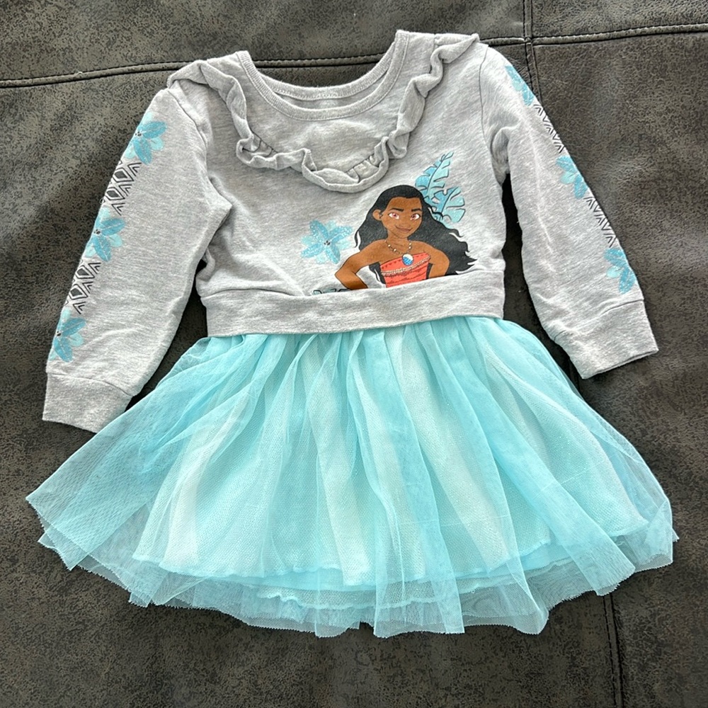 Disney Moana long sleeved dress - size 2T